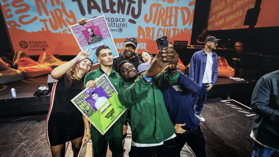 Hiphop Talent habillage vidéo scénographie