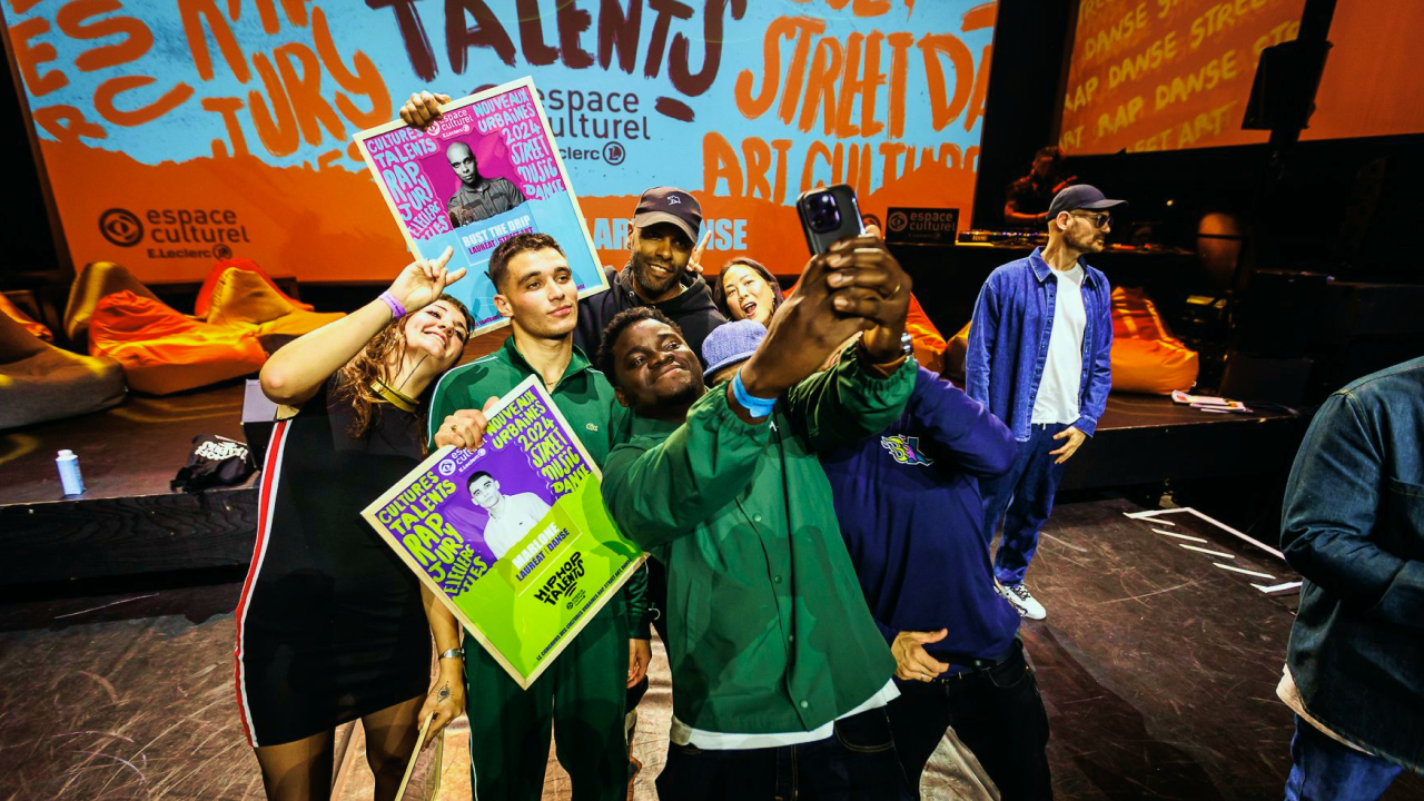 Hiphop Talent habillage vidéo scénographie